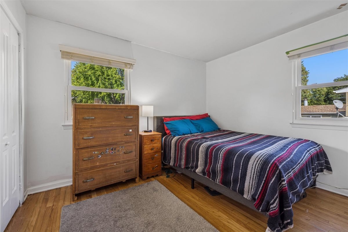 1426 E Anderson Drive, Palatine, IL 60074