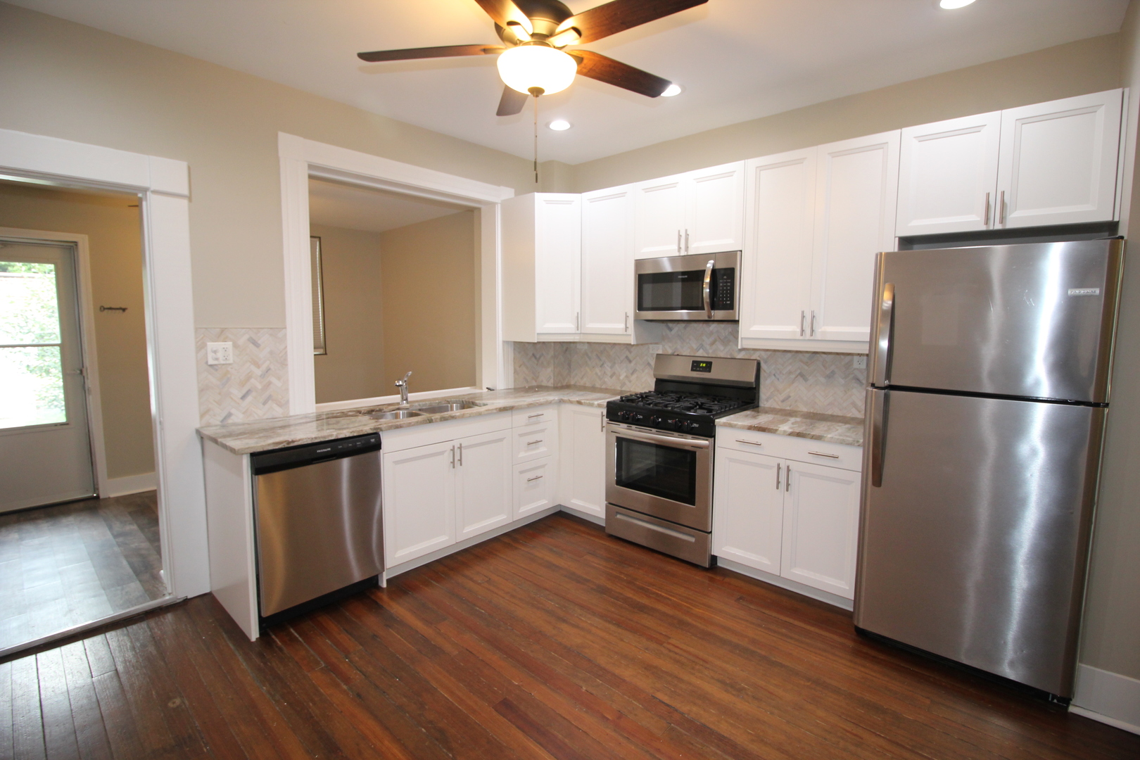 11222 S Langley Avenue, Chicago, IL 60628