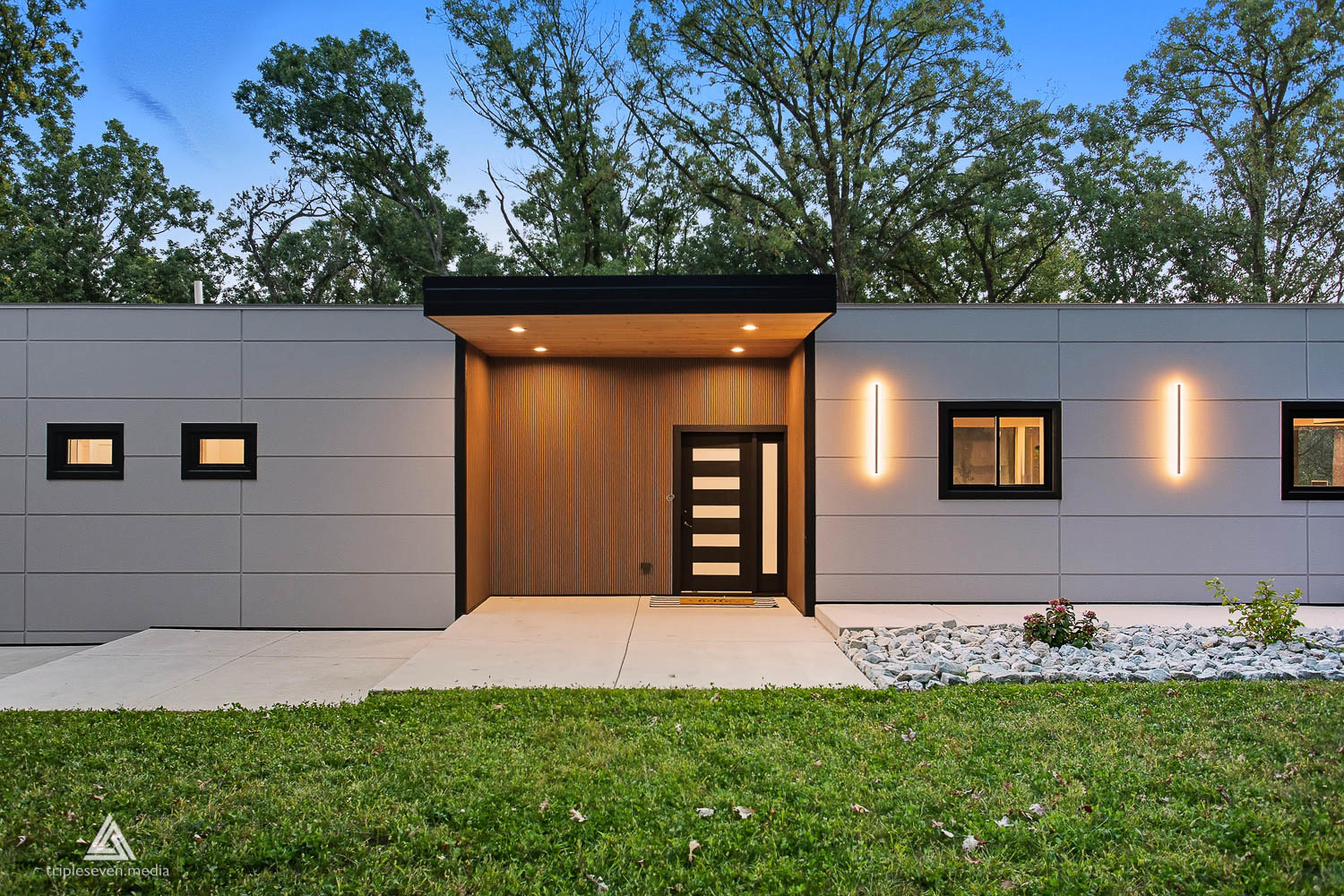 12604 S Pawnee Road, Palos Park, IL 60464