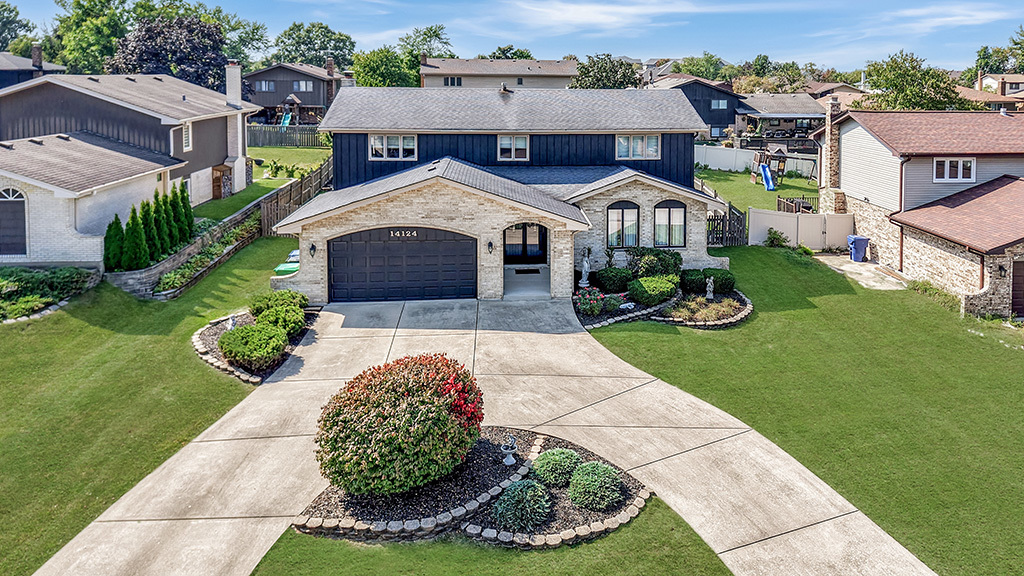 14124 Pheasant Lane, Orland Park, IL 60467
