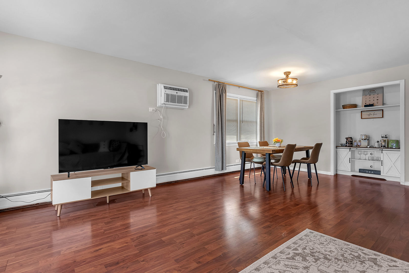 17334 Ridgeland Avenue, Tinley Park, IL 60477