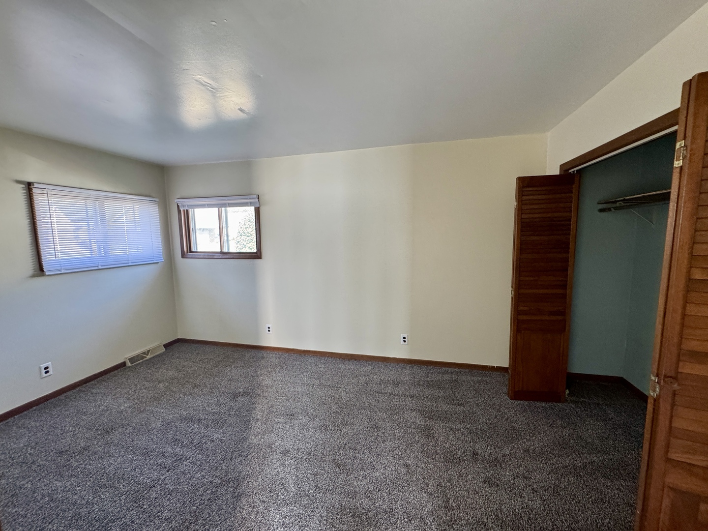 1526 Crosat Street, Lasalle, IL 61301