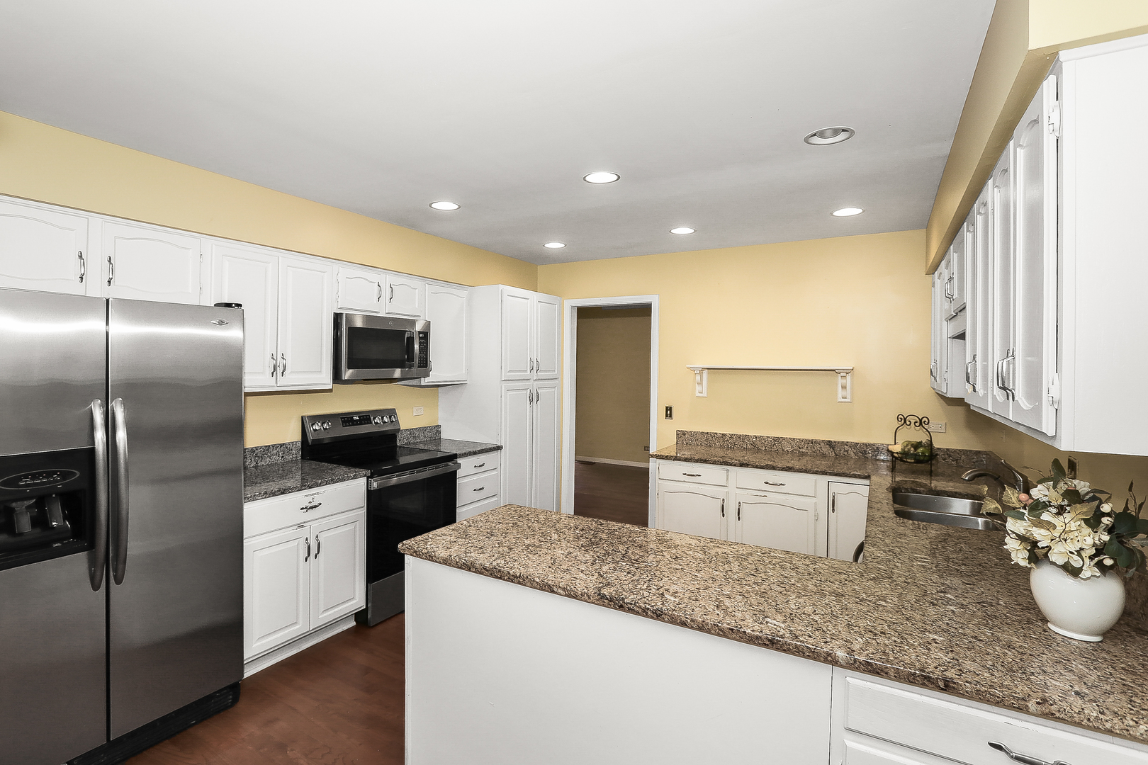 Glen Ellyn, IL 60137