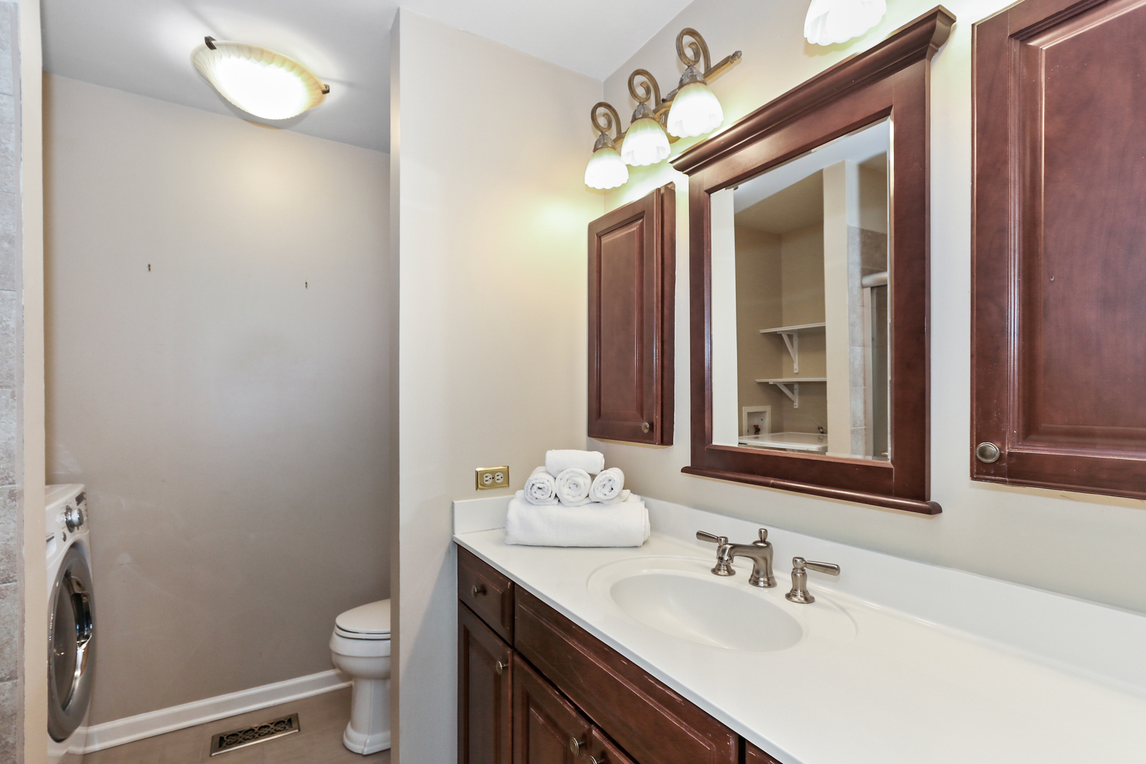 Glen Ellyn, IL 60137