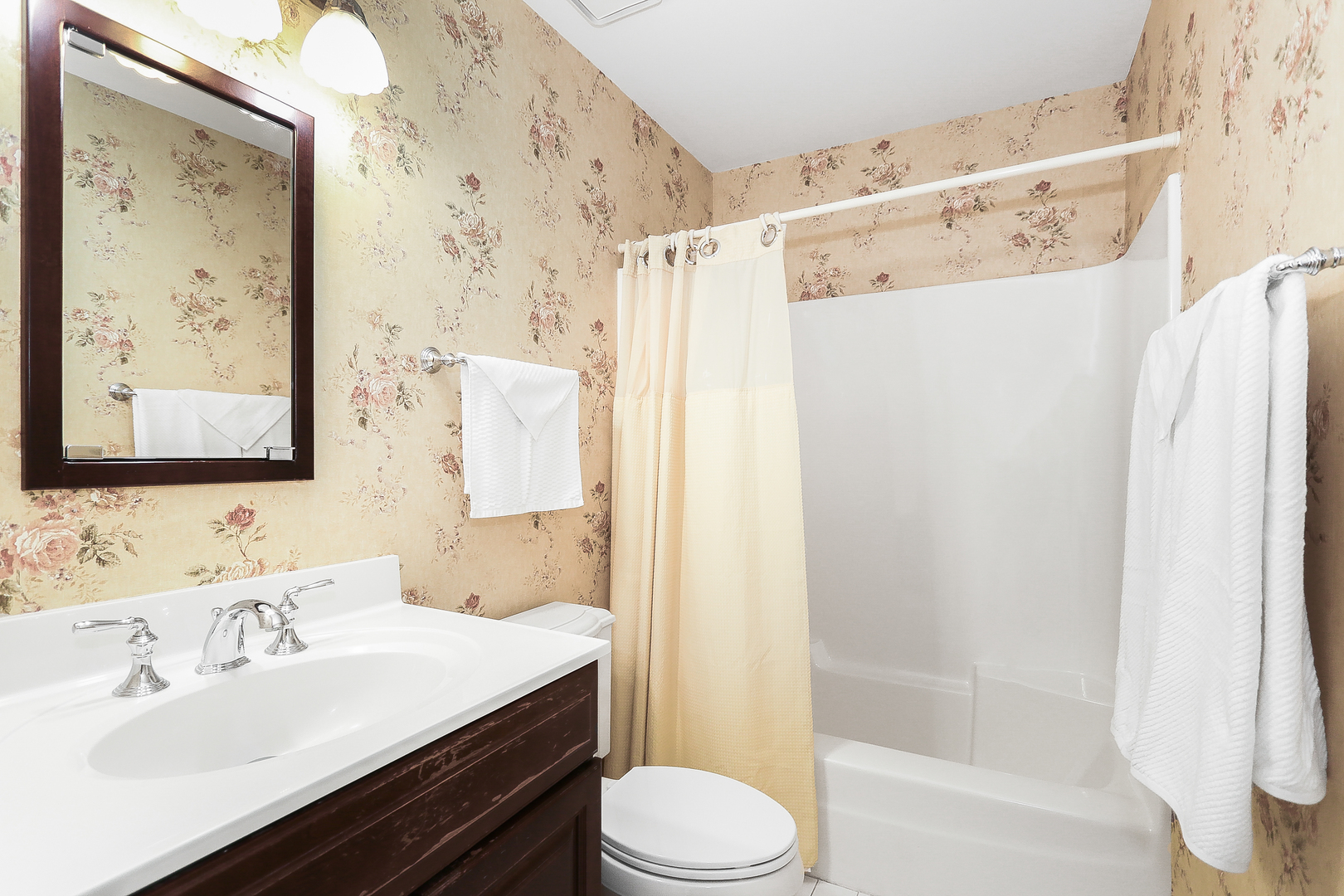 Glen Ellyn, IL 60137