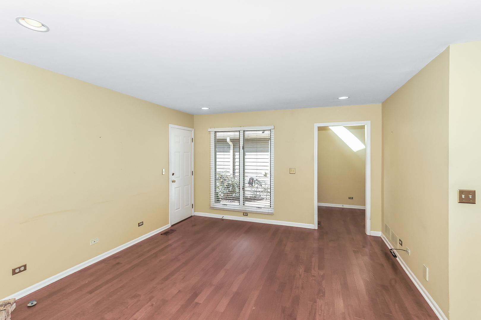 Glen Ellyn, IL 60137