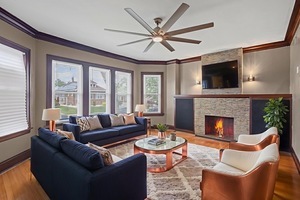 9425 S Vernon Avenue, Chicago, IL 60619