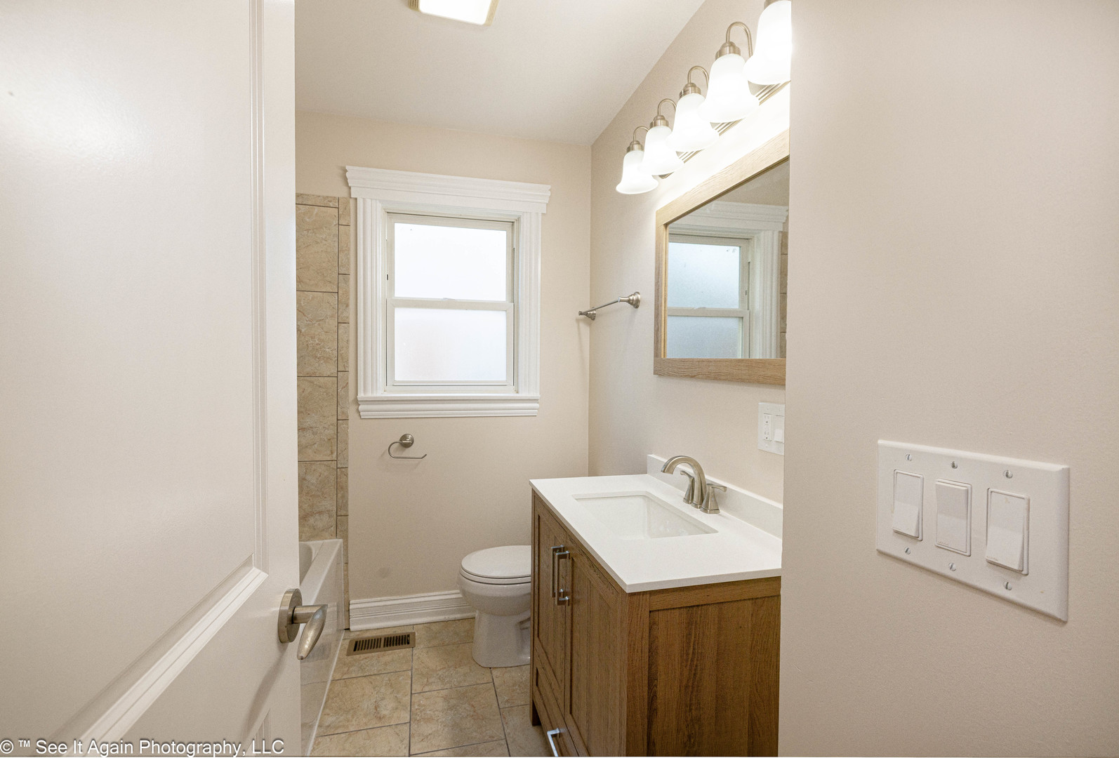 425 47TH Avenue, Bellwood, IL 60104