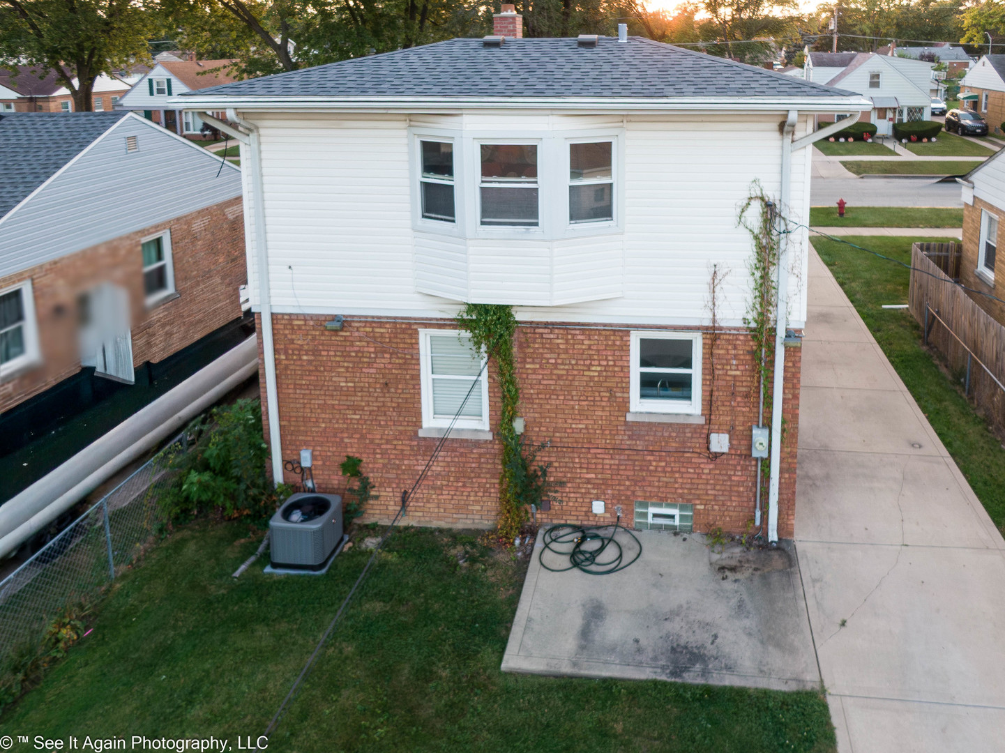 425 47TH Avenue, Bellwood, IL 60104