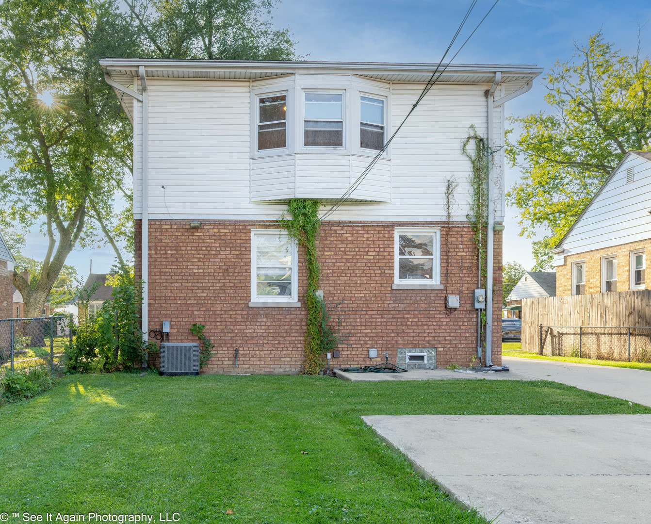 425 47TH Avenue, Bellwood, IL 60104
