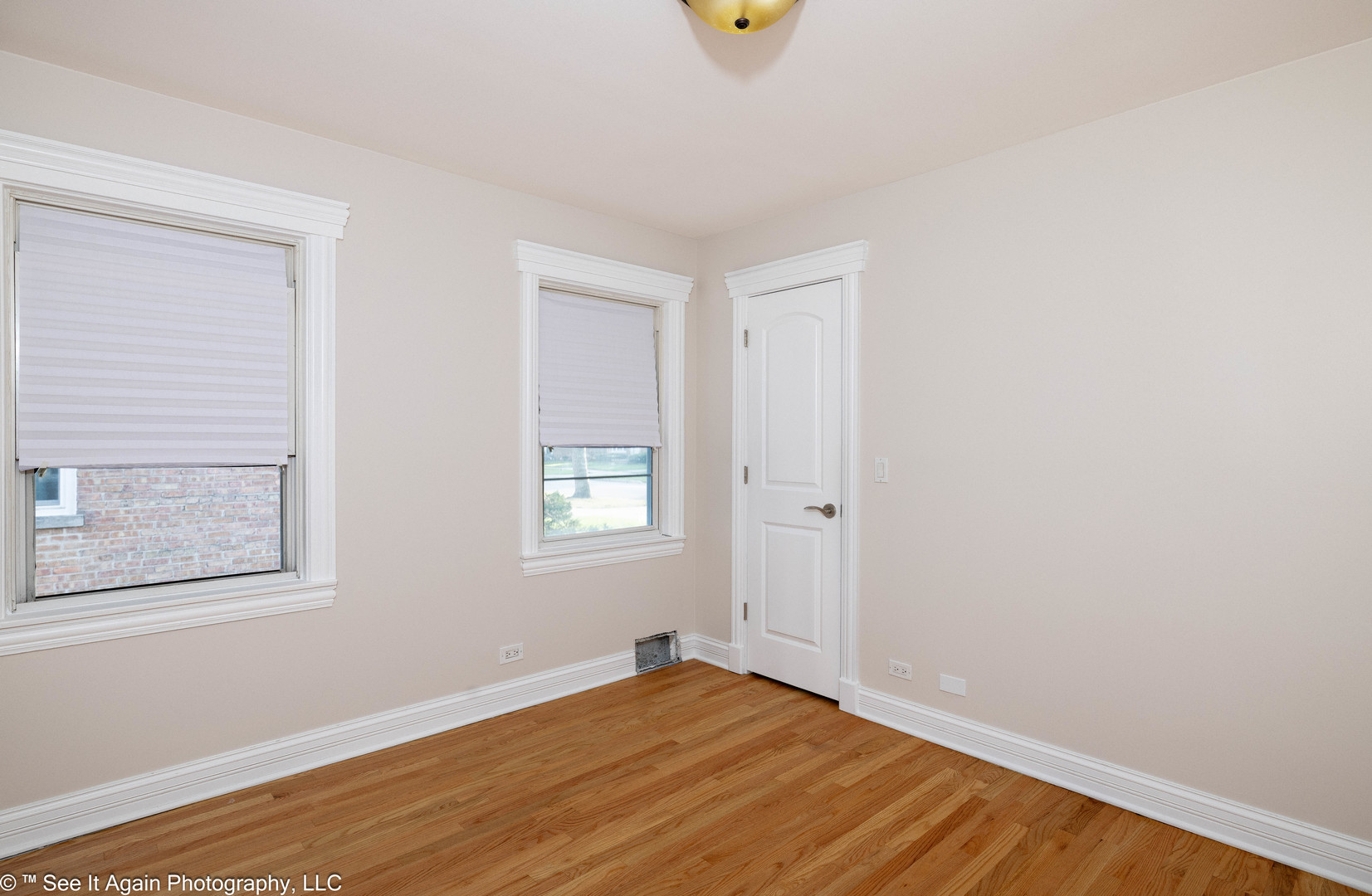 425 47TH Avenue, Bellwood, IL 60104