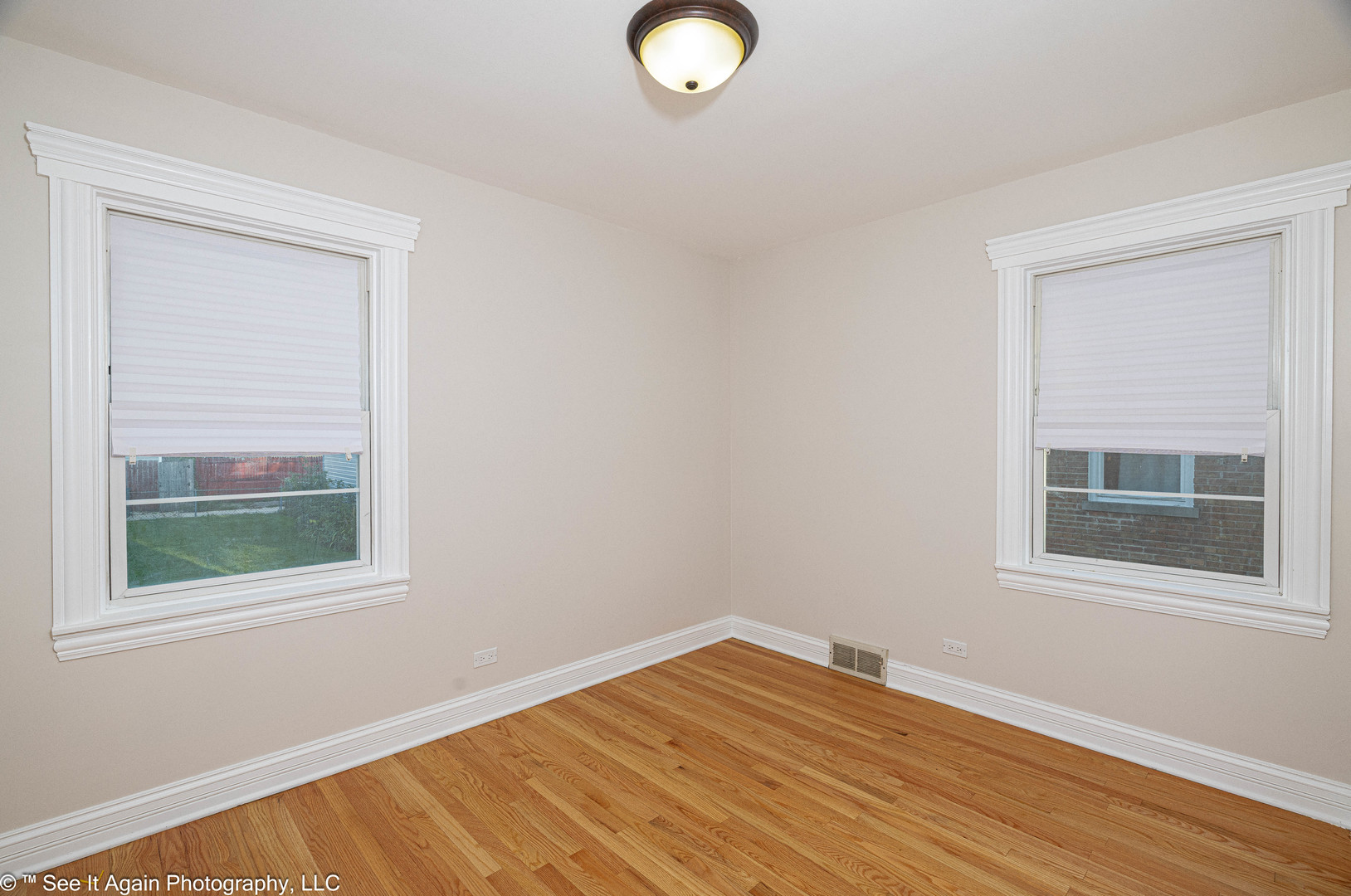 425 47TH Avenue, Bellwood, IL 60104