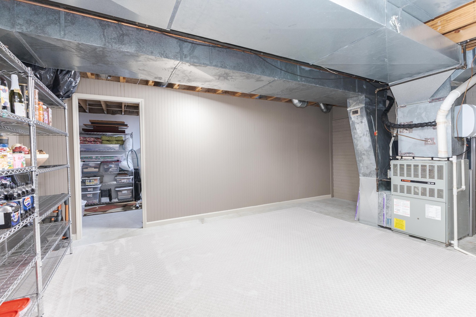 2006 Woodbine Road, Bloomington, IL 61704