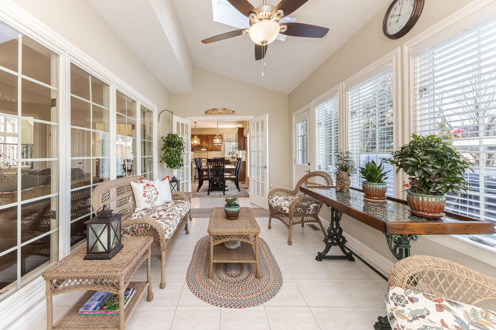 2006 Woodbine Road, Bloomington, IL 61704