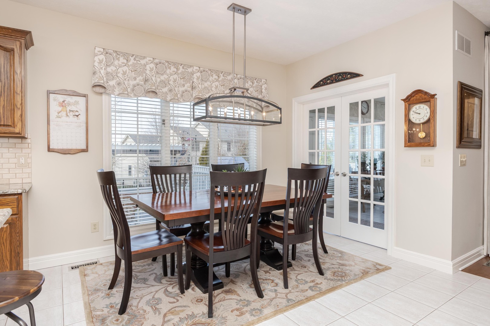 2006 Woodbine Road, Bloomington, IL 61704