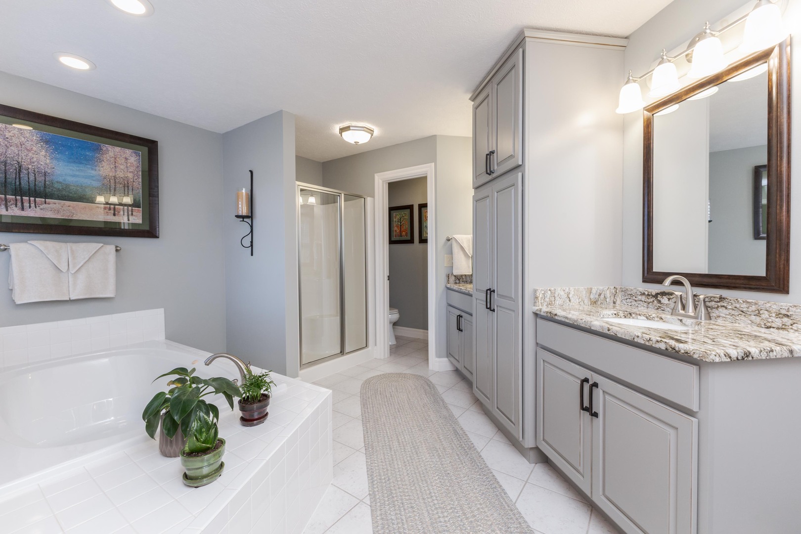 2006 Woodbine Road, Bloomington, IL 61704