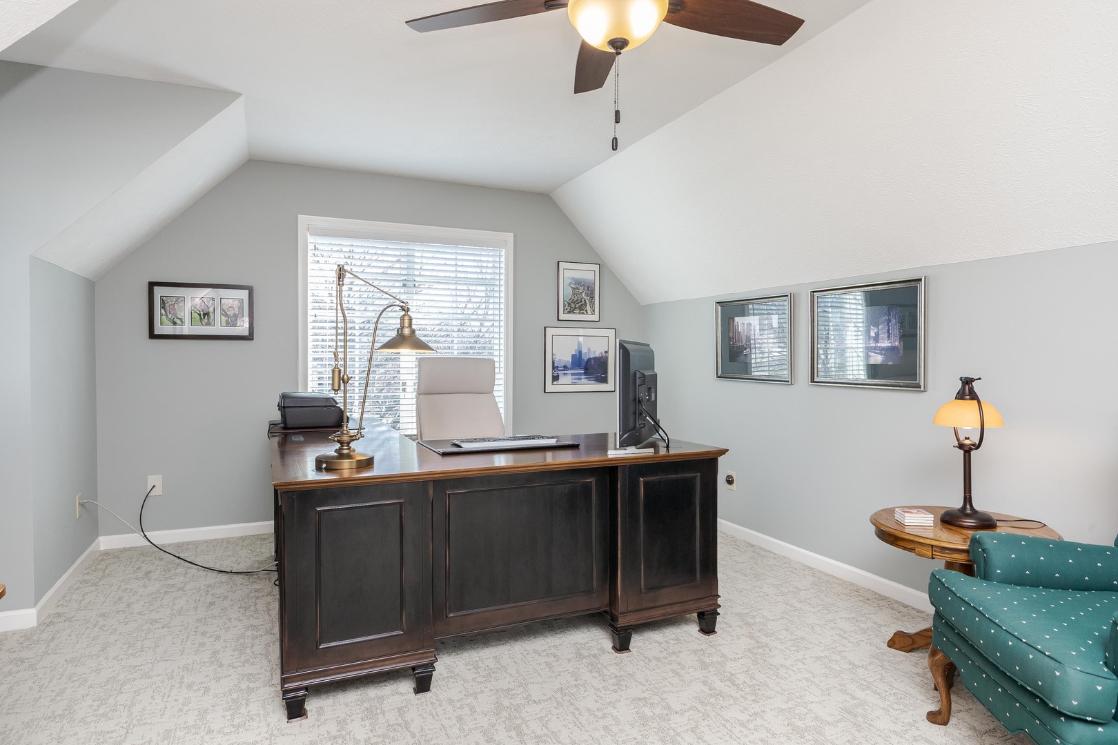 2006 Woodbine Road, Bloomington, IL 61704