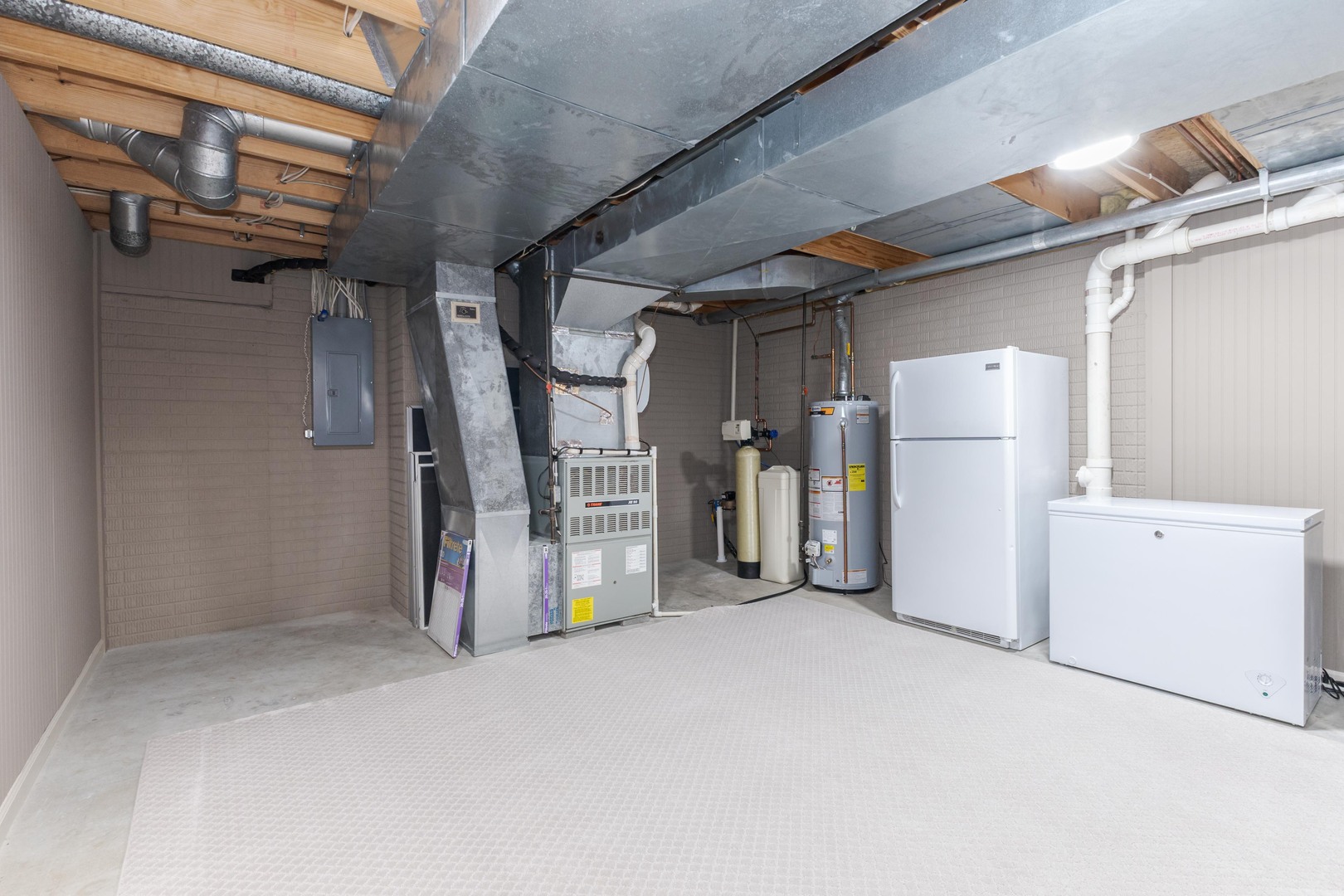 2006 Woodbine Road, Bloomington, IL 61704