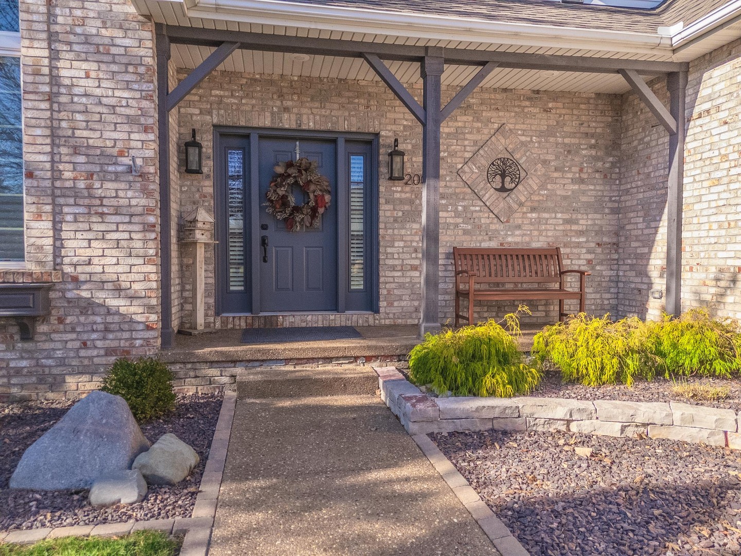 2006 Woodbine Road, Bloomington, IL 61704