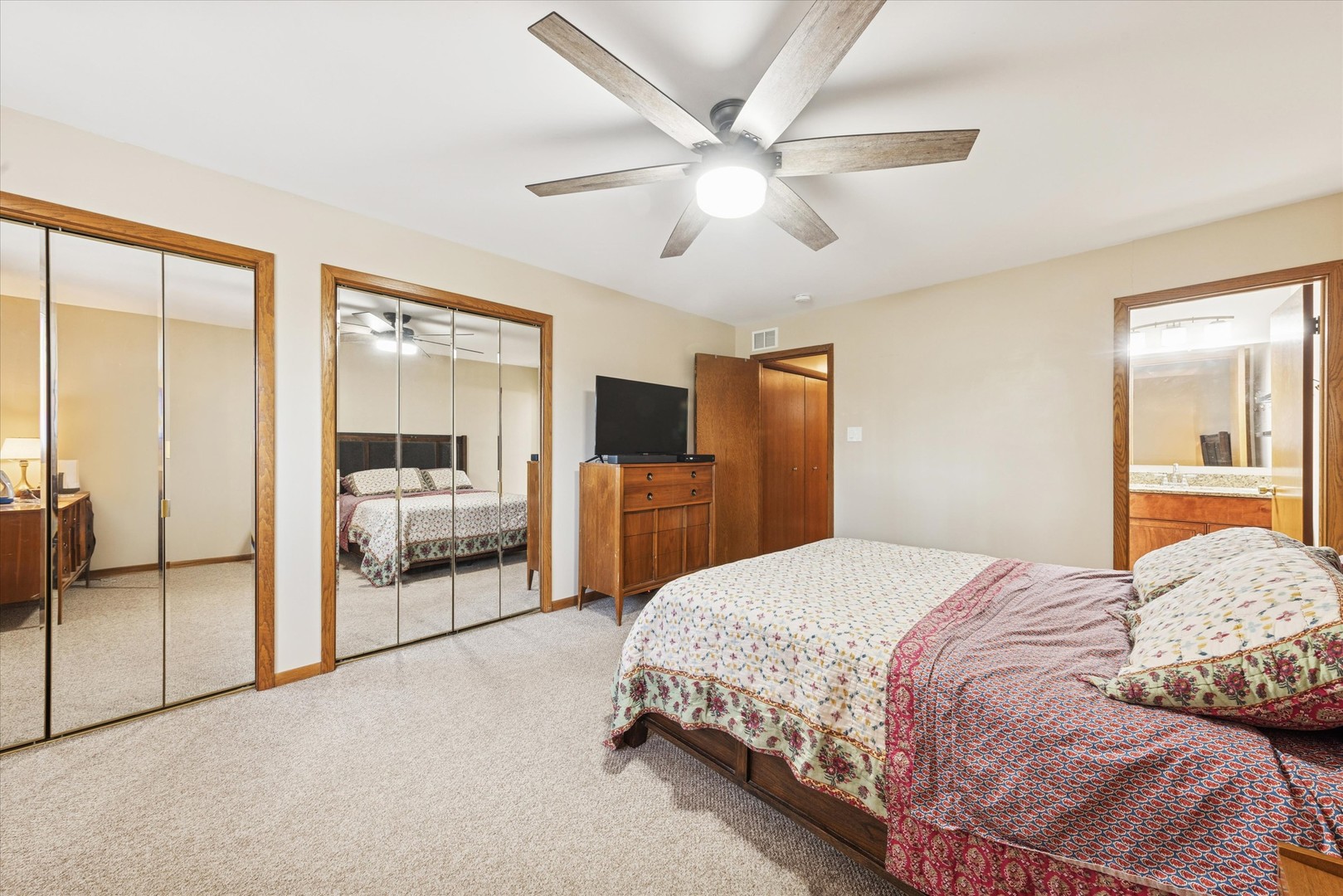 15253 S 74th Court, Orland Park, IL 60462