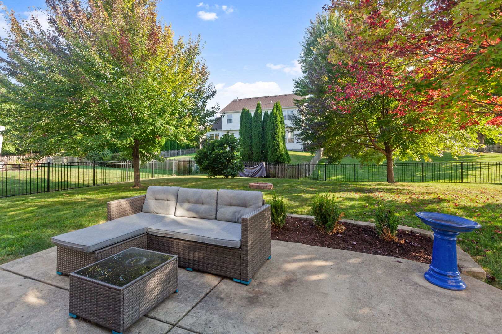 629 Manhattan Circle, Oswego, IL 60543