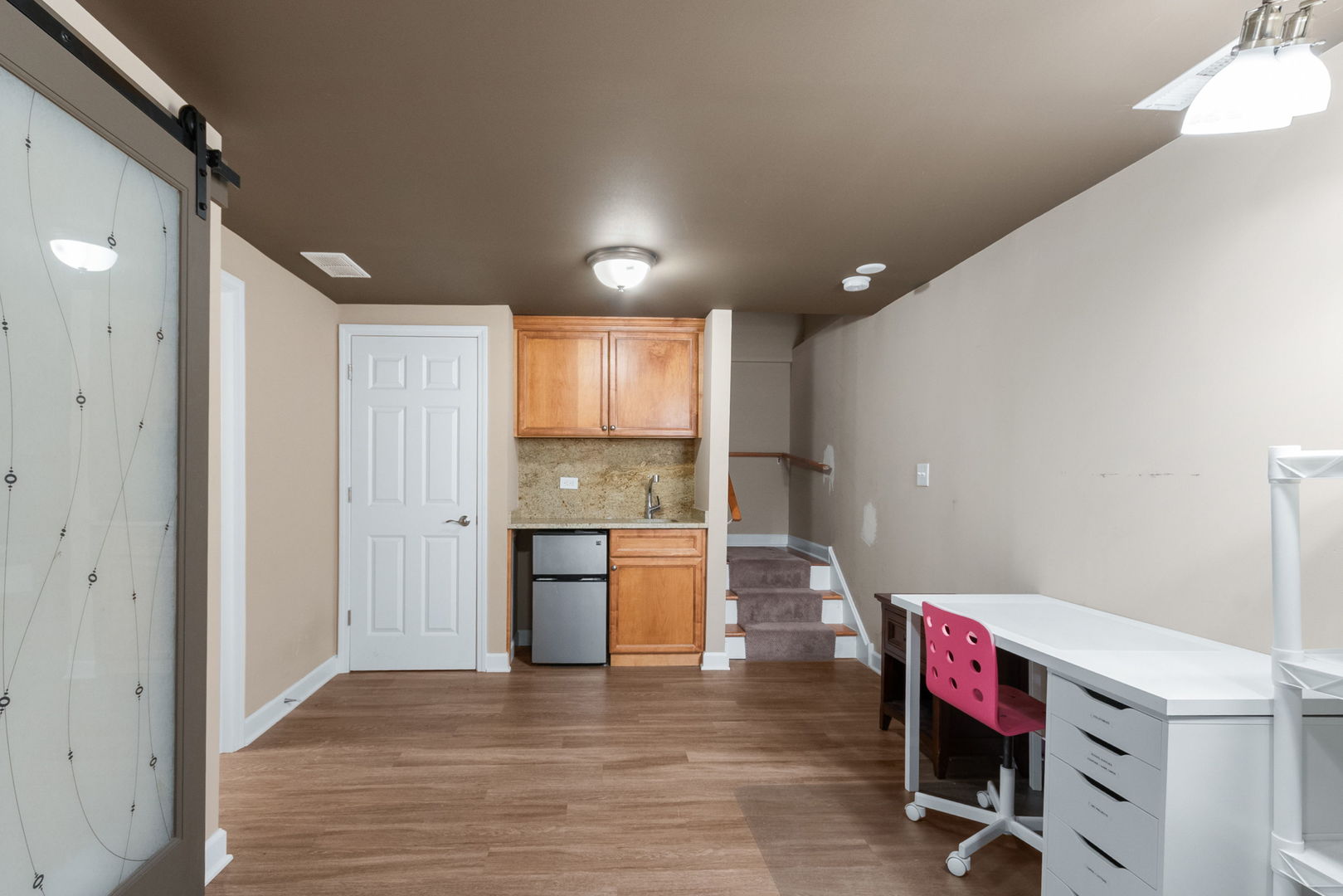 205 Raintree Court, Aurora, IL 60504