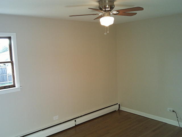 2918 W 99th Place, Evergreen Park, IL 60805