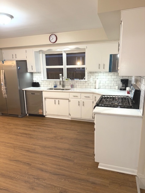 2918 W 99th Place, Evergreen Park, IL 60805