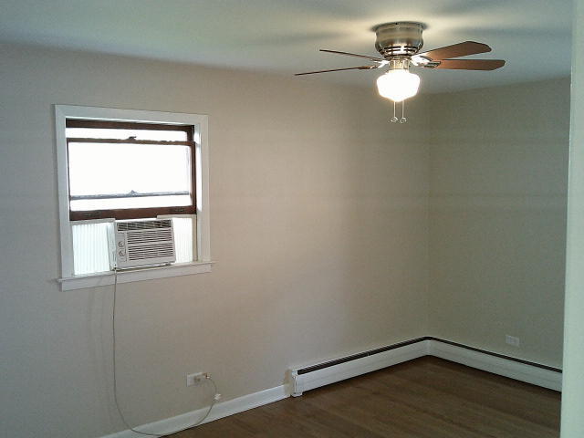 2918 W 99th Place, Evergreen Park, IL 60805