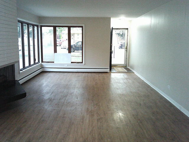 2918 W 99th Place, Evergreen Park, IL 60805