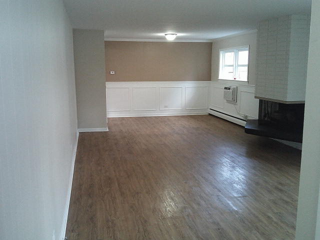 2918 W 99th Place, Evergreen Park, IL 60805