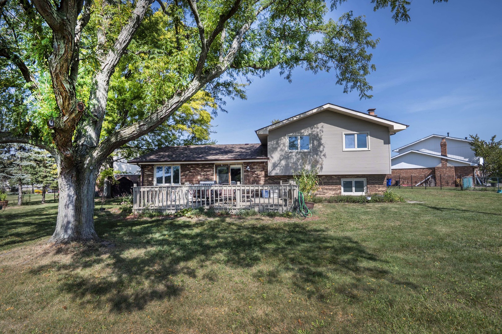 13650 Old Post Road, Orland Park, IL 60467