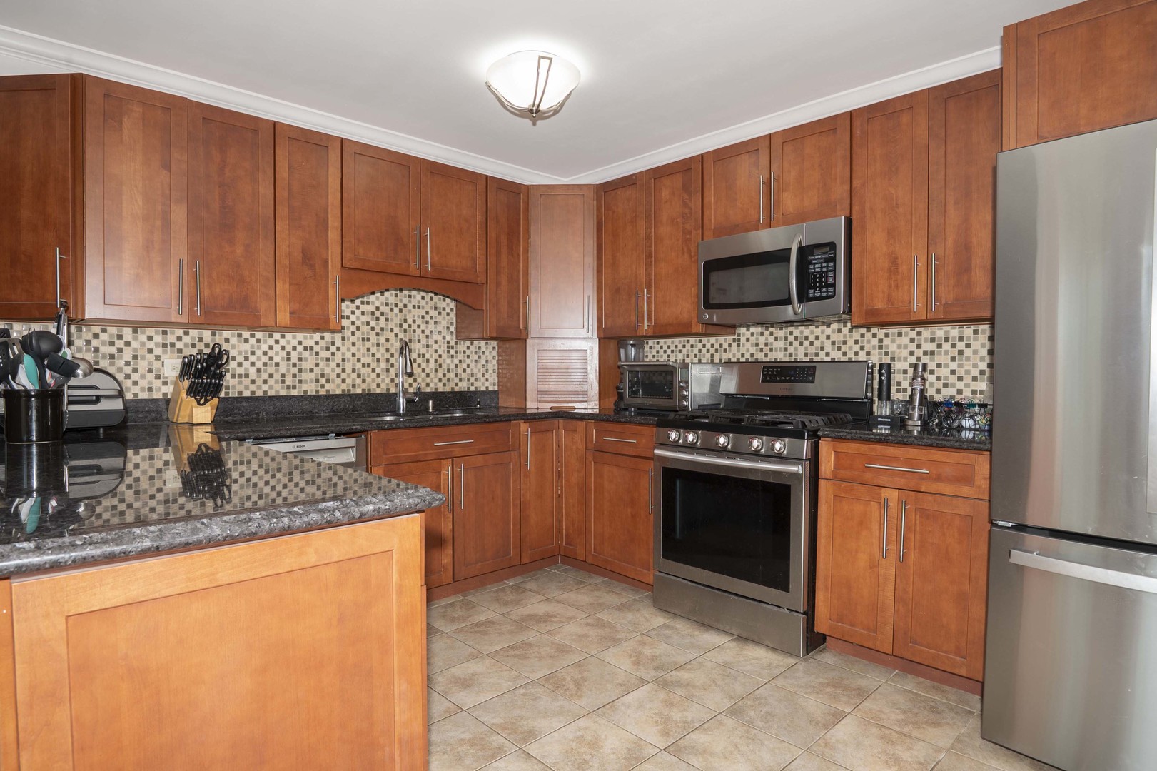 13650 Old Post Road, Orland Park, IL 60467