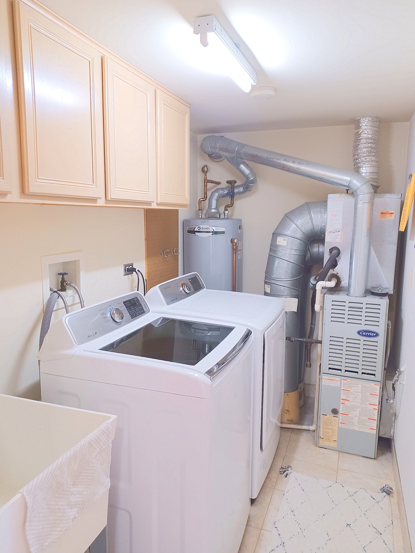 6810 Ridge Point Drive #1C, Oak Forest, IL 60452