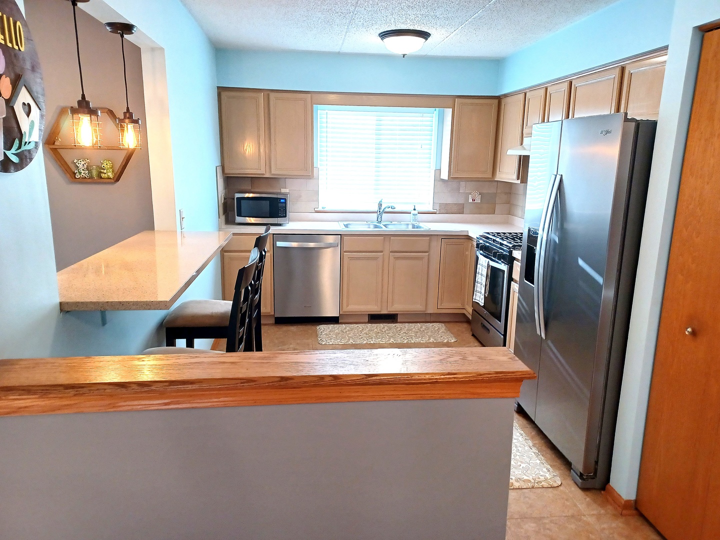 6810 Ridge Point Drive #1C, Oak Forest, IL 60452