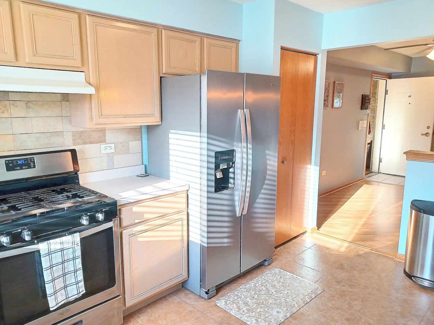 6810 Ridge Point Drive #1C, Oak Forest, IL 60452