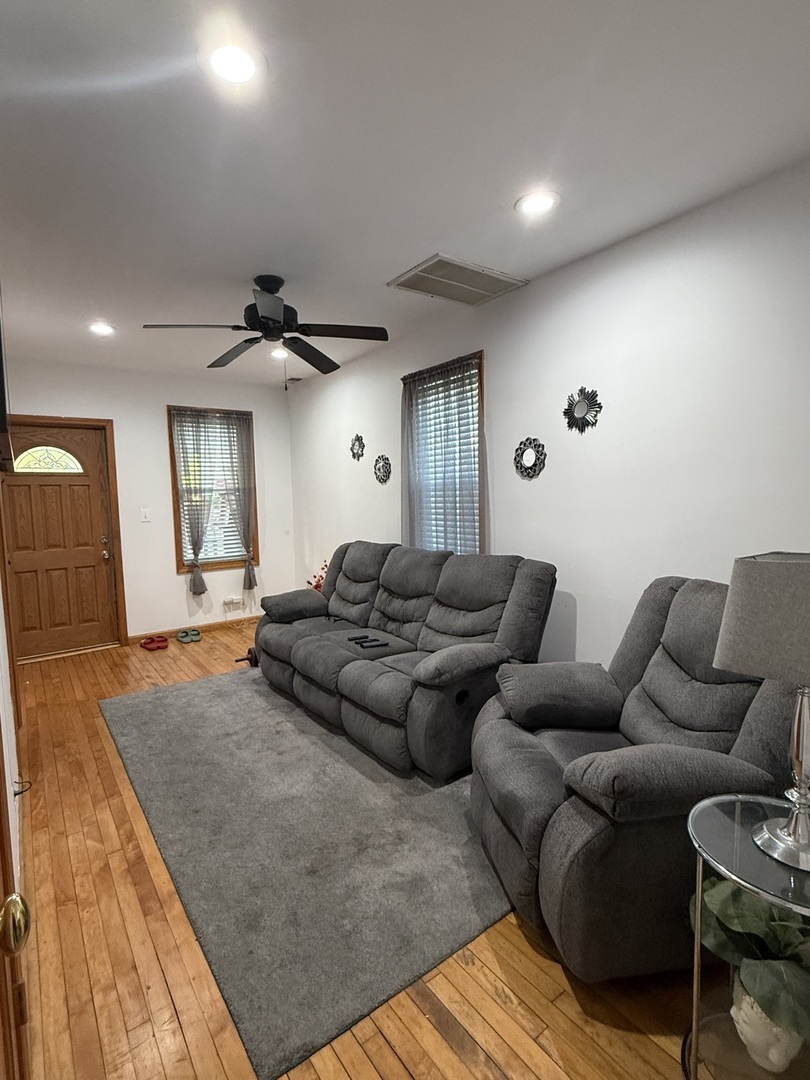 1910 S 61st Court, Cicero, IL 60804
