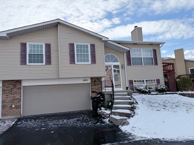 19831 S Edinburgh Lane, Frankfort, IL 60423