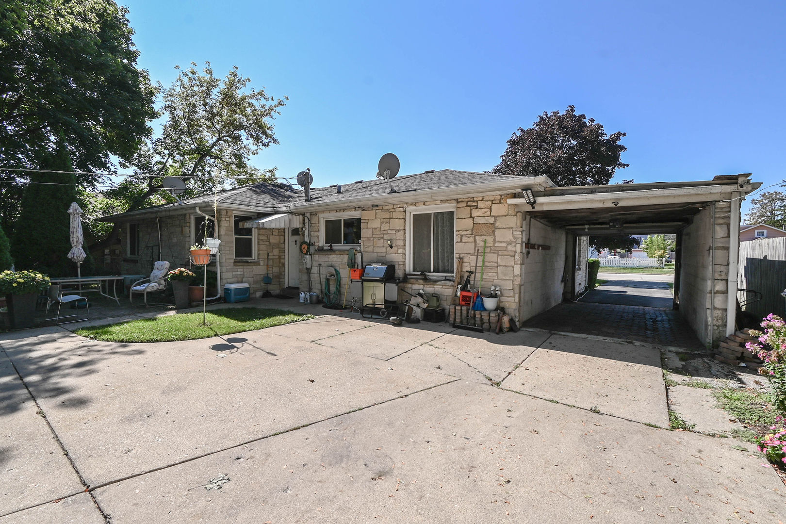 1641 Jackson Street, North Chicago, IL 60064