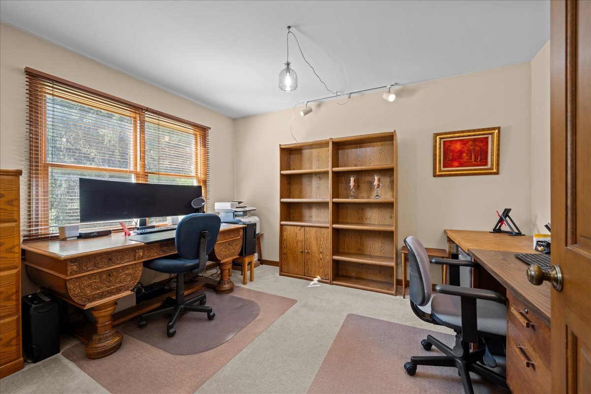 508 Braemar Avenue, Naperville, IL 60563