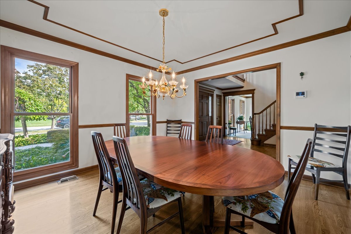 508 Braemar Avenue, Naperville, IL 60563