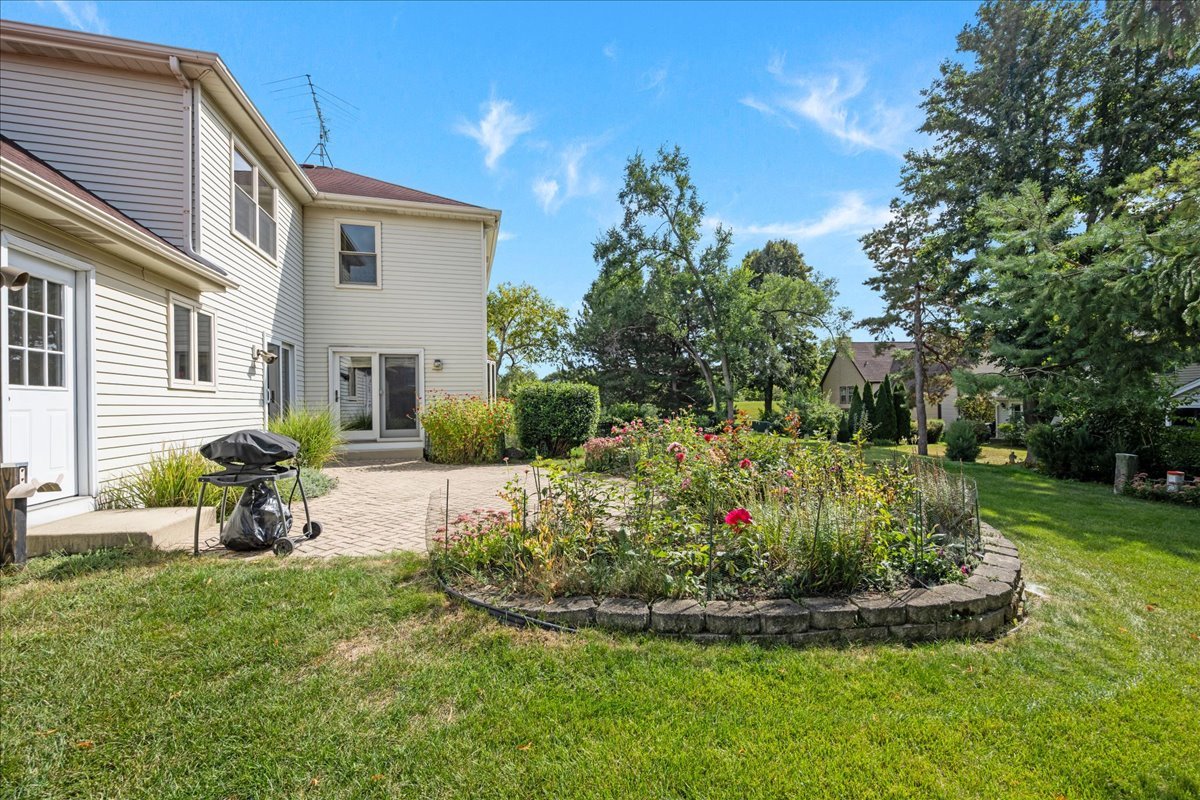 508 Braemar Avenue, Naperville, IL 60563