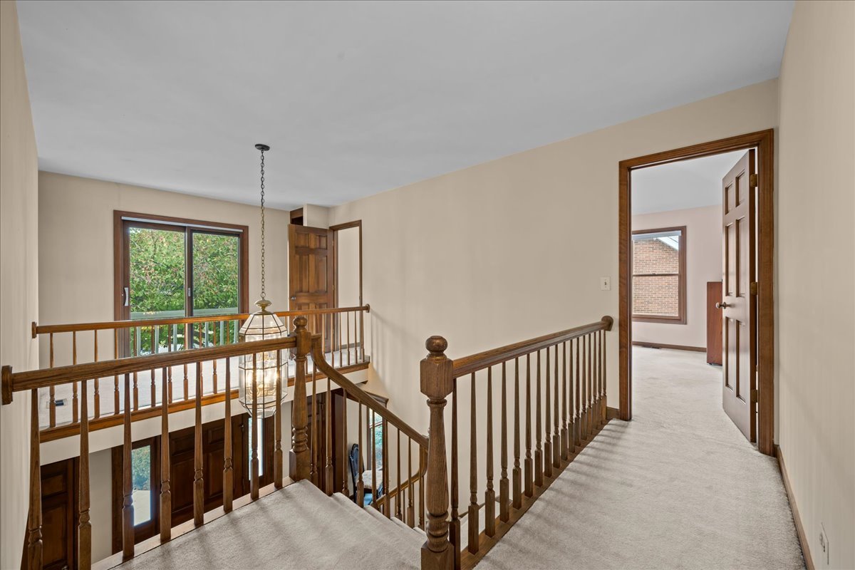 508 Braemar Avenue, Naperville, IL 60563