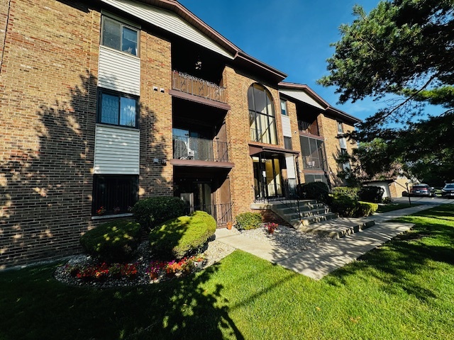 13422 W Circle Drive #401, Crestwood, IL 60418