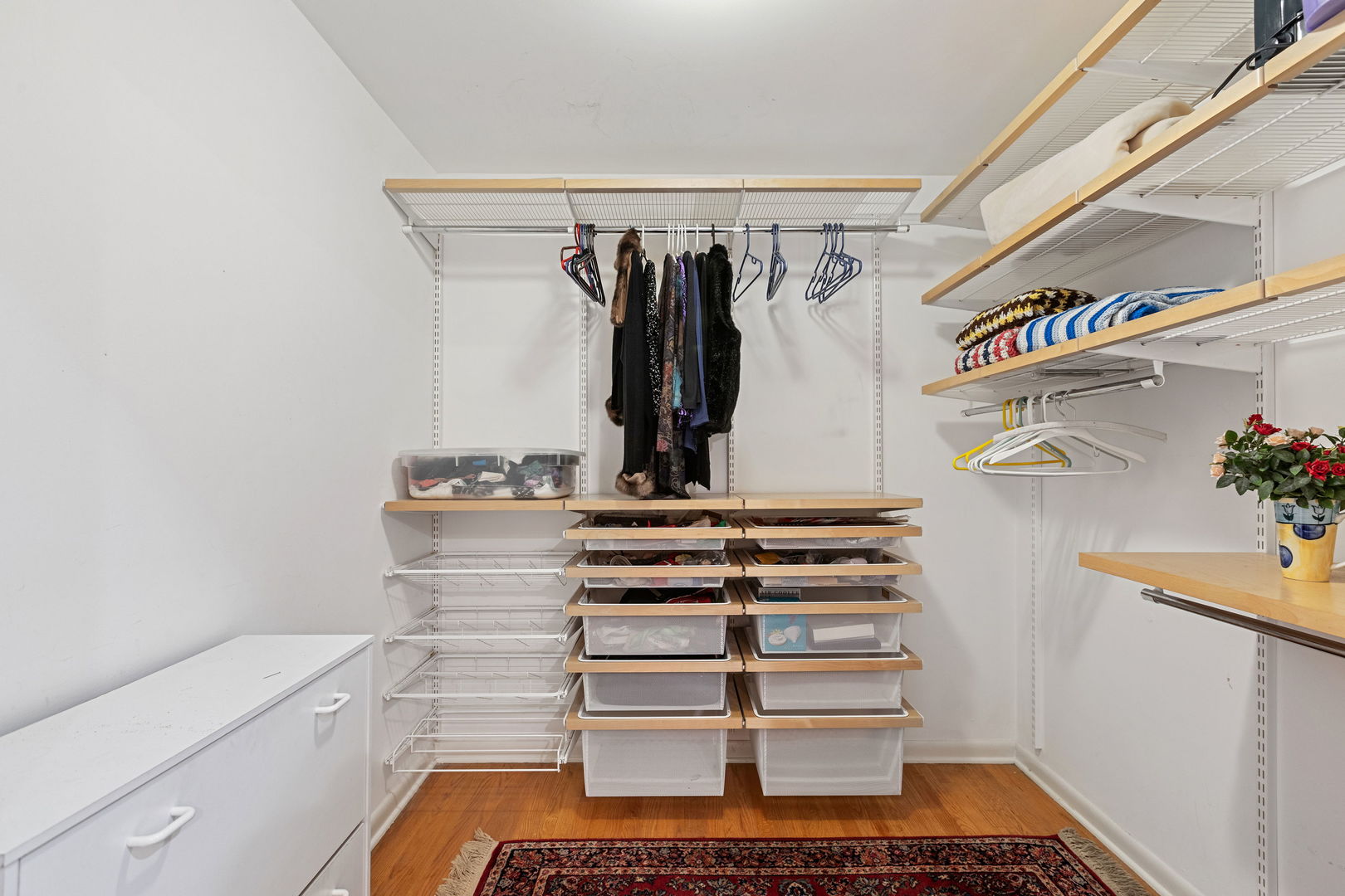 455 Laburnum Drive, Northbrook, IL 60062