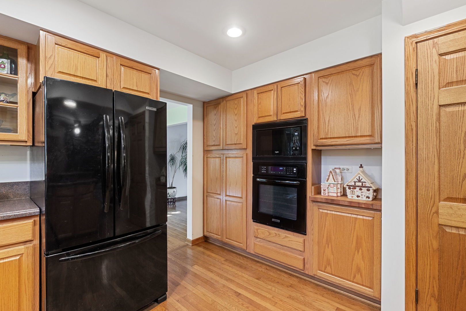 455 Laburnum Drive, Northbrook, IL 60062