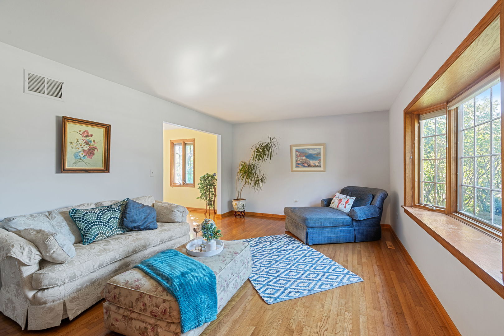 455 Laburnum Drive, Northbrook, IL 60062