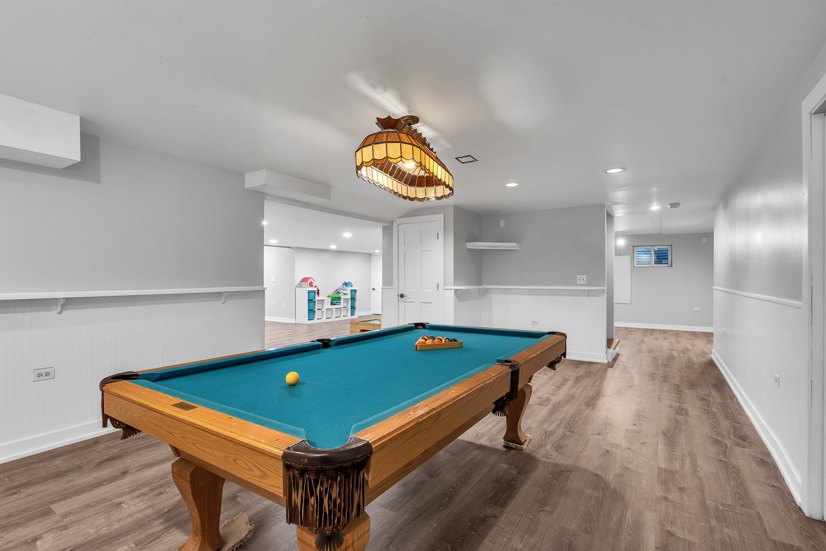 9S151 Skylane Drive, Naperville, IL 60564