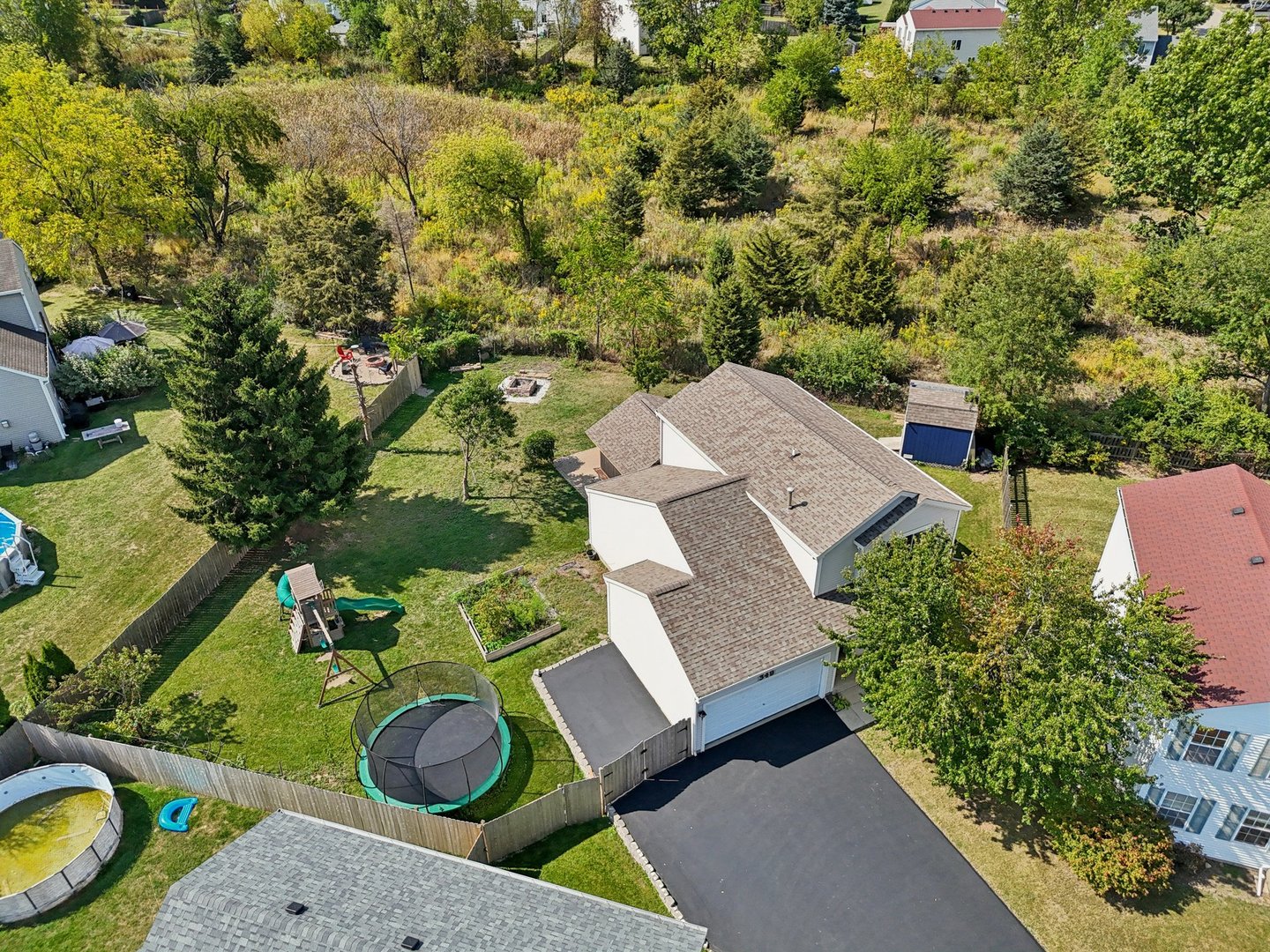349 E Springwood Court, Round Lake Beach, IL 60073
