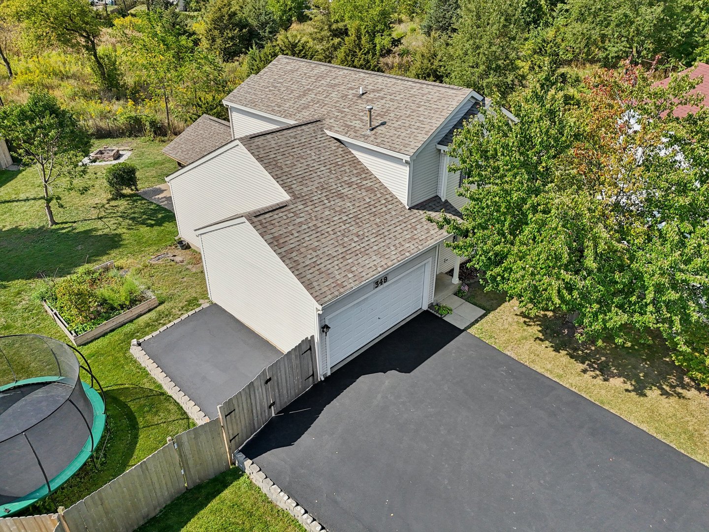 349 E Springwood Court, Round Lake Beach, IL 60073